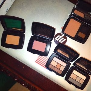 SOLD-Estee Lauder Bundle NEW 2 Eyeshadow Palettes, 3 Blushes/Bronzers